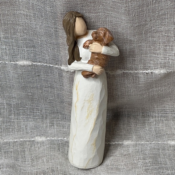 Woman Embracing Puppy Keepsake Girl & Dog Sculpture Gifts 6" x 2" x 1.5" NWOT - Picture 7 of 16